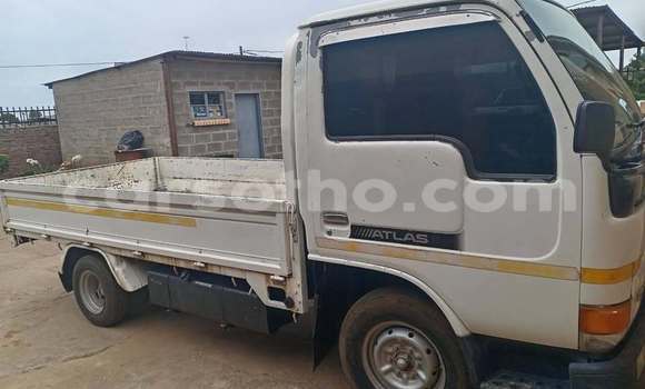 Acheter Occasion Utilitaire Nissan NP200 Blanc à Maseru, Maseru Acheter Occasion Utilitaire Nissan NP200 Blanc à Maseru, Maseru