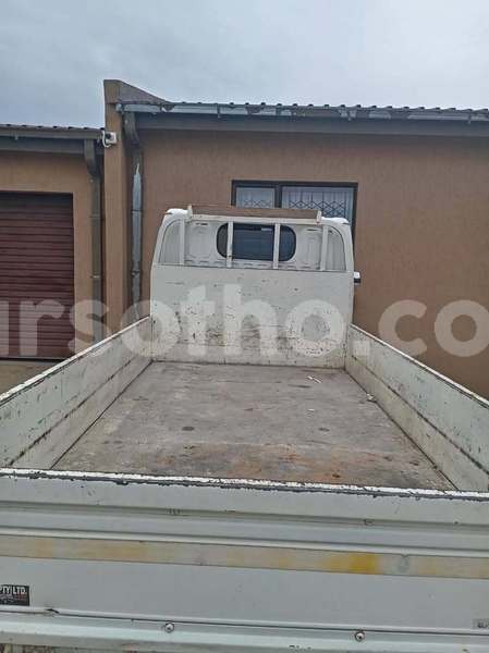 Big with watermark nissan np200 maseru maseru 30927