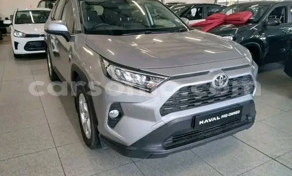 Buy Used Toyota RAV4 Silver Car in Maseru in Maseru Buy Used Toyota RAV4 Silver Car in Maseru in Maseru
