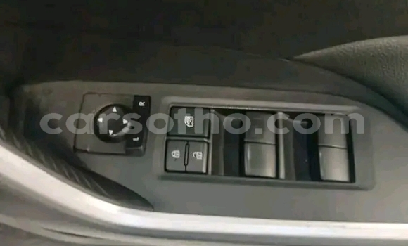 Buy Used Toyota RAV4 Silver Car in Maseru in Maseru Buy Used Toyota RAV4 Silver Car in Maseru in Maseru