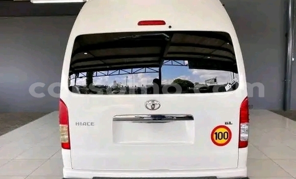 Acheter Occasion Voiture Toyota Grand HiAce Blanc à Maseru, Maseru Acheter Occasion Voiture Toyota Grand HiAce Blanc à Maseru, Maseru
