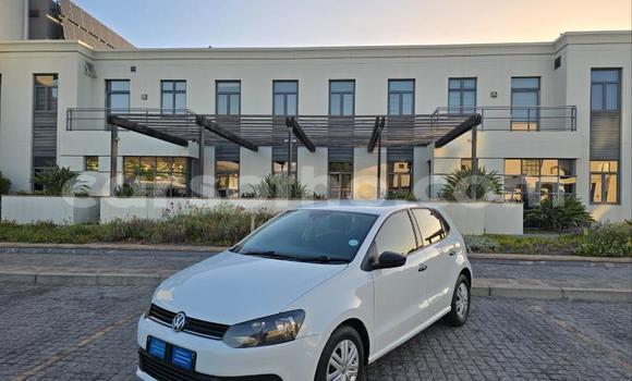 Buy Used Volkswagen Polo White Car in Maseru in Maseru