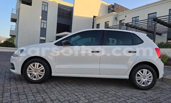 Acheter Occasion Voiture Volkswagen Polo Blanc à Maseru, Maseru Acheter Occasion Voiture Volkswagen Polo Blanc à Maseru, Maseru