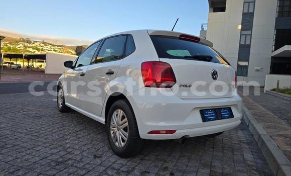 Acheter Occasion Voiture Volkswagen Polo Blanc à Maseru, Maseru Acheter Occasion Voiture Volkswagen Polo Blanc à Maseru, Maseru