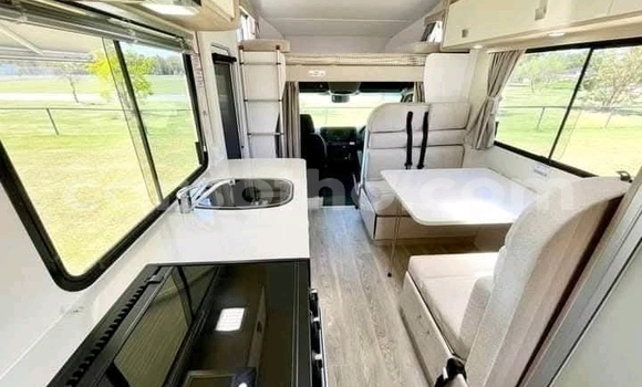 Acheter Occasion Voiture Mercedes-Benz Maybach S-klasse Blanc à Maseru, Maseru Acheter Occasion Voiture Mercedes-Benz Maybach S-klasse Blanc à Maseru, Maseru