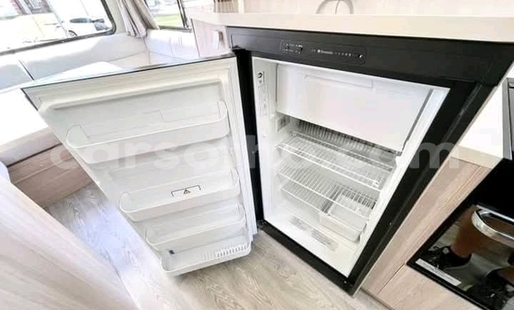 Acheter Occasion Voiture Mercedes-Benz Maybach S-klasse Blanc à Maseru, Maseru Acheter Occasion Voiture Mercedes-Benz Maybach S-klasse Blanc à Maseru, Maseru