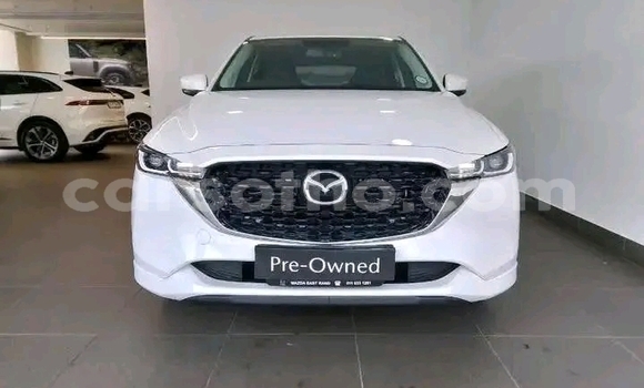اشتري مستعمل Mazda CX-5 White سيارة في Maseru في Maseru