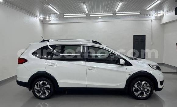 Buy Used Honda BR-V White Car in Roma in Maseru Buy Used Honda BR-V White Car in Roma in Maseru