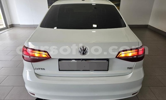 Buy Used Volkswagen Jetta Silver Car in Maseru in Maseru Buy Used Volkswagen Jetta Silver Car in Maseru in Maseru