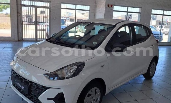 Buy Used Hyundai i10 White Car in Maseru in Maseru Buy Used Hyundai i10 White Car in Maseru in Maseru