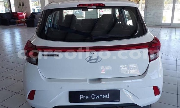 Buy Used Hyundai i10 White Car in Maseru in Maseru Buy Used Hyundai i10 White Car in Maseru in Maseru