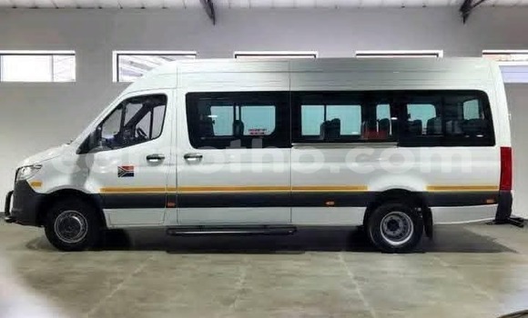 Buy Used Mercedes-Benz Vito White Car in Quthing in Butha-Buthe Buy Used Mercedes-Benz Vito White Car in Quthing in Butha-Buthe