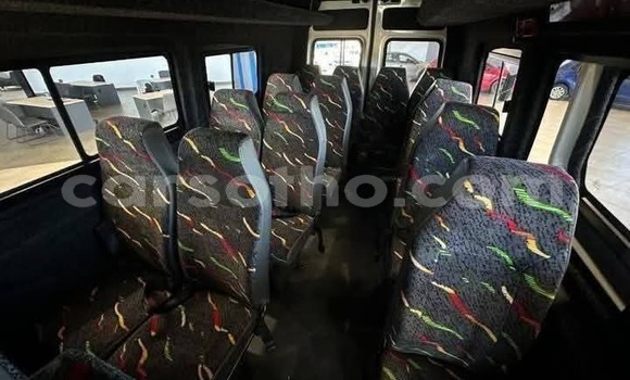 Buy Used Volkswagen Transporter White Car in Quthing in Butha-Buthe Buy Used Volkswagen Transporter White Car in Quthing in Butha-Buthe