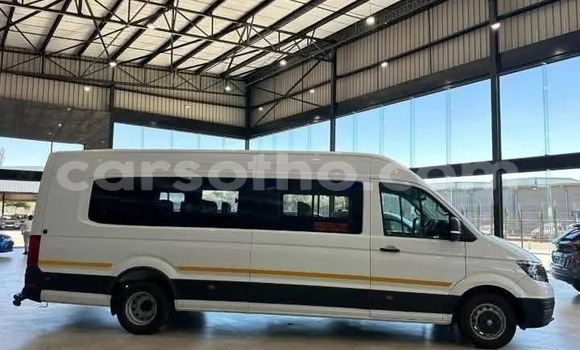 Buy Used Volkswagen Transporter White Car in Quthing in Butha-Buthe Buy Used Volkswagen Transporter White Car in Quthing in Butha-Buthe