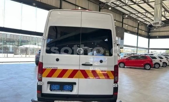 Buy Used Volkswagen Transporter White Car in Quthing in Butha-Buthe Buy Used Volkswagen Transporter White Car in Quthing in Butha-Buthe