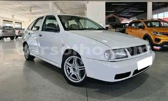 Buy Used Volkswagen Polo White Car in Maseru in Maseru Buy Used Volkswagen Polo White Car in Maseru in Maseru