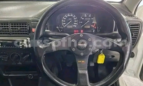 Buy Used Volkswagen Polo White Car in Maseru in Maseru Buy Used Volkswagen Polo White Car in Maseru in Maseru