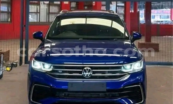 Buy Used Volkswagen Tiguan Blue Car in Maseru in Maseru