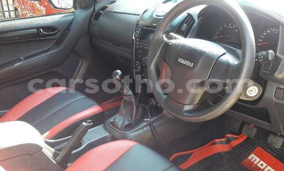 Acheter Occasion Voiture Isuzu KB Marron à Mohale's Hoek, Mohale's Hoek Acheter Occasion Voiture Isuzu KB Marron à Mohale's Hoek, Mohale's Hoek