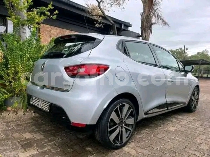 Big with watermark renault clio maseru maseru 30994