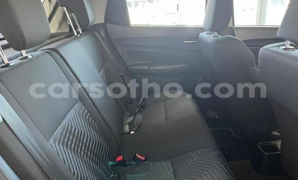 Buy Used Suzuki Swift White Car in Thaba–Tseka in Mafeteng Buy Used Suzuki Swift White Car in Thaba–Tseka in Mafeteng