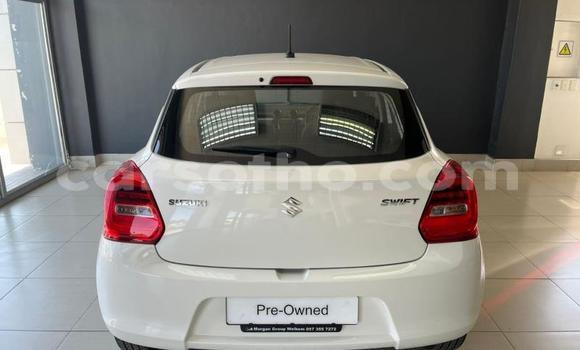 Buy Used Suzuki Swift White Car in Thaba–Tseka in Mafeteng Buy Used Suzuki Swift White Car in Thaba–Tseka in Mafeteng