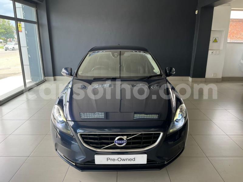 Big with watermark volvo v40 quthing qacha s nek 30999