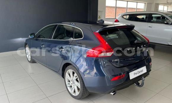 Buy Used Volvo V40 Blue Car in Qacha's Nek in Quthing Buy Used Volvo V40 Blue Car in Qacha's Nek in Quthing