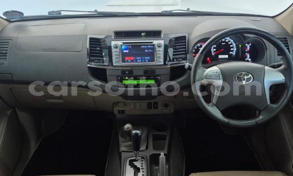 Buy Used Toyota Fortuner White Car in Maseru in Maseru Buy Used Toyota Fortuner White Car in Maseru in Maseru