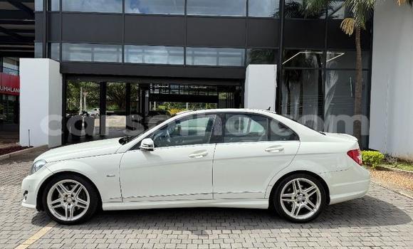 اشتري مستعمل Mercedes-Benz C–Class White سيارة في Maseru في Maseru اشتري مستعمل Mercedes-Benz C–Class White سيارة في Maseru في Maseru