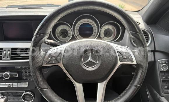 اشتري مستعمل Mercedes-Benz C–Class White سيارة في Maseru في Maseru اشتري مستعمل Mercedes-Benz C–Class White سيارة في Maseru في Maseru