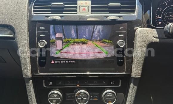 اشتري مستعمل Volkswagen Golf Black سيارة في Maseru في Maseru اشتري مستعمل Volkswagen Golf Black سيارة في Maseru في Maseru