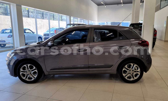 اشتري مستعمل Hyundai i20 Silver سيارة في Maseru في Maseru اشتري مستعمل Hyundai i20 Silver سيارة في Maseru في Maseru