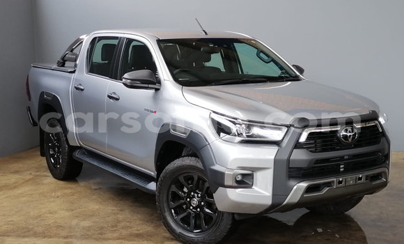 Buy Used Toyota Hilux Silver Car in Maseru in Maseru Buy Used Toyota Hilux Silver Car in Maseru in Maseru