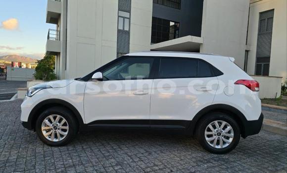 Buy Used Hyundai Creta White Car in Maseru in Maseru Buy Used Hyundai Creta White Car in Maseru in Maseru