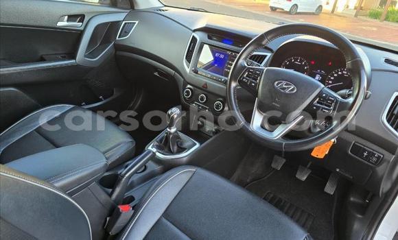 Buy Used Hyundai Creta White Car in Maseru in Maseru Buy Used Hyundai Creta White Car in Maseru in Maseru