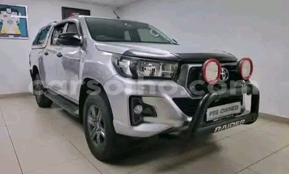 Buy Used Toyota Hilux Silver Car in Maseru in Maseru Buy Used Toyota Hilux Silver Car in Maseru in Maseru