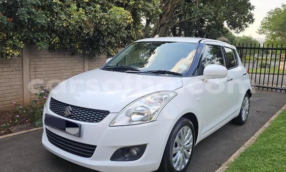 Buy Used Suzuki Swift White Car in Maseru in Maseru Buy Used Suzuki Swift White Car in Maseru in Maseru