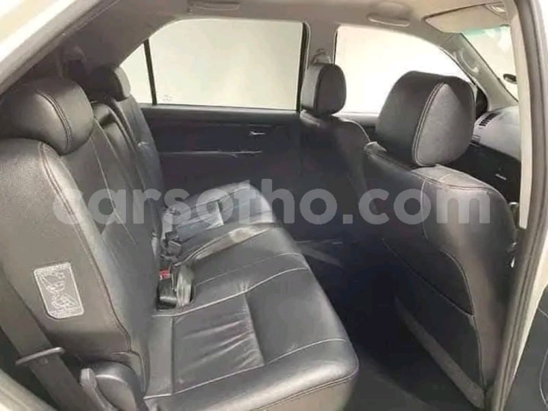 Big with watermark toyota fortuner quthing qacha s nek 31037