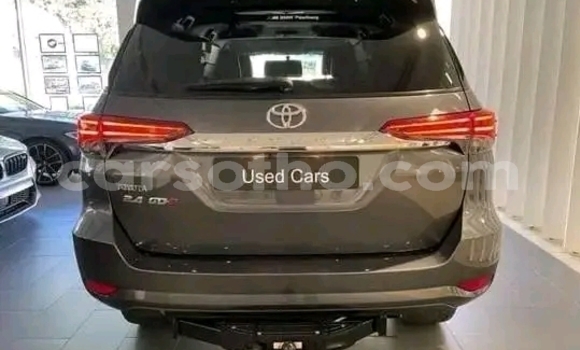 Buy Used Toyota Fortuner Other Car in Peka in Leribe Buy Used Toyota Fortuner Other Car in Peka in Leribe
