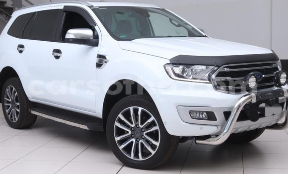 Buy Used Ford Everest White Car in Peka in Leribe