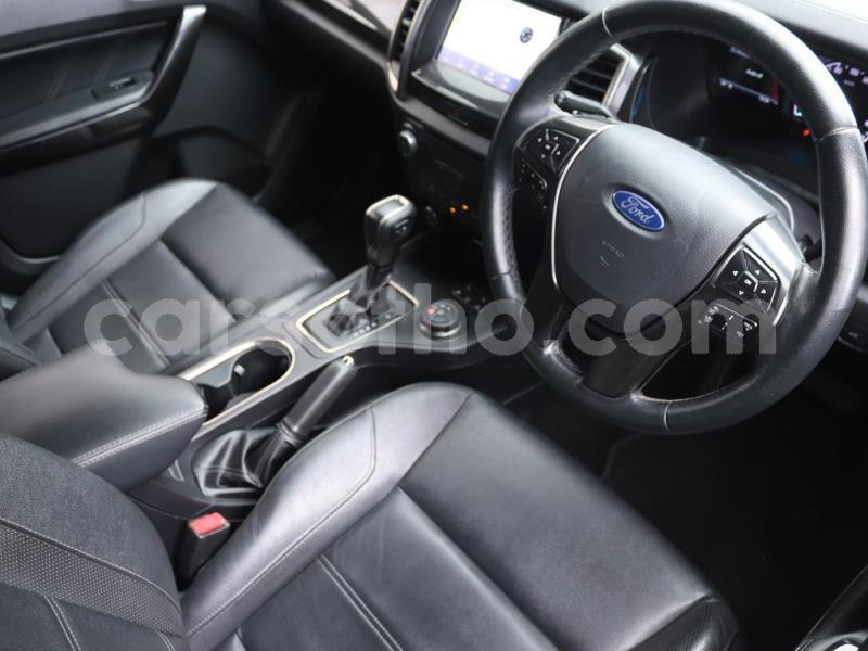 Big with watermark ford everest leribe peka 31041