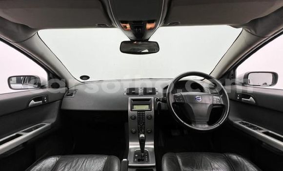 Buy Used Volvo S40 Silver Car in Mafeteng in Mafeteng Buy Used Volvo S40 Silver Car in Mafeteng in Mafeteng