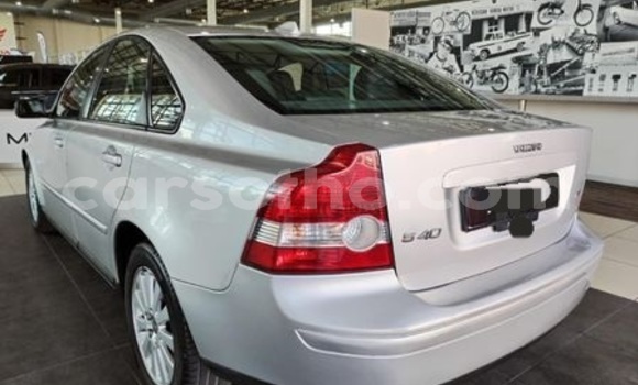 Buy Used Volvo S40 Silver Car in Mafeteng in Mafeteng Buy Used Volvo S40 Silver Car in Mafeteng in Mafeteng