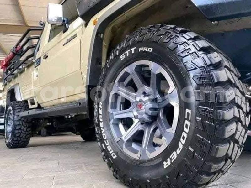 Big with watermark toyota land cruiser maseru maseru 31048