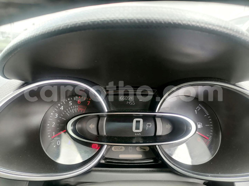 Big with watermark renault clio maseru maseru 31049