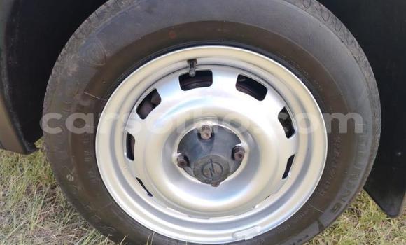 Sayi Na hannu Opel Corsa Silver Mota in Maseru a Maseru Sayi Na hannu Opel Corsa Silver Mota in Maseru a Maseru