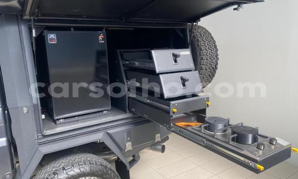 Sayi Na hannu Toyota Land Cruiser Black Mota in Maseru a Maseru Sayi Na hannu Toyota Land Cruiser Black Mota in Maseru a Maseru