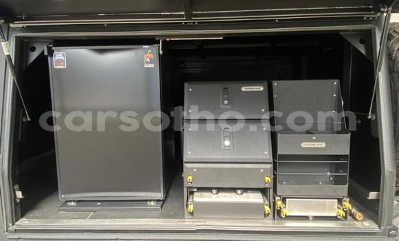 Sayi Na hannu Toyota Land Cruiser Black Mota in Maseru a Maseru Sayi Na hannu Toyota Land Cruiser Black Mota in Maseru a Maseru