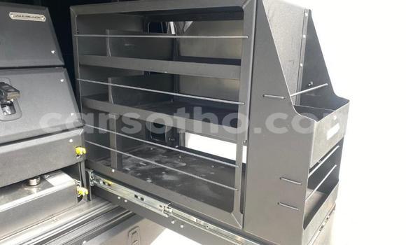 Sayi Na hannu Toyota Land Cruiser Black Mota in Maseru a Maseru Sayi Na hannu Toyota Land Cruiser Black Mota in Maseru a Maseru